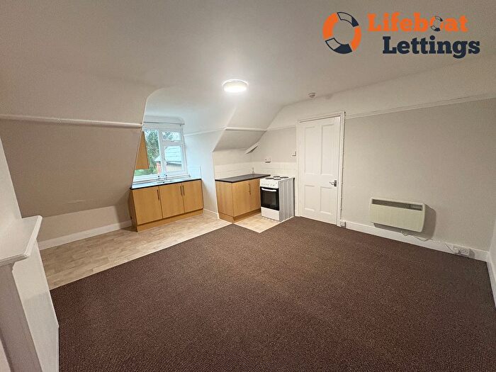 1 Bedroom Flat To Rent In Cheriton Road, Folkestone, CT19