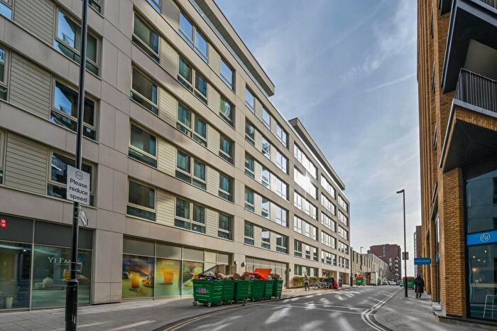 2 Bedroom Flat To Rent In Corsair House, Royal Docks, London, E16