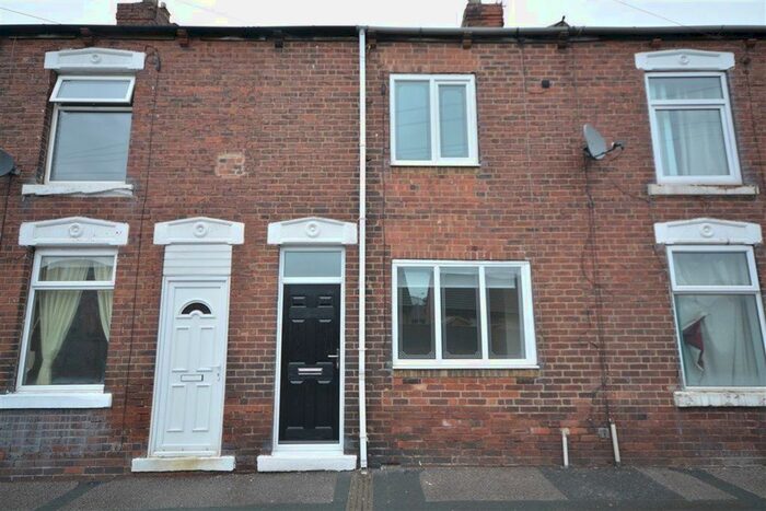 3 Bedroom Terraced House To Rent In Leeds Road, Castleford WF10