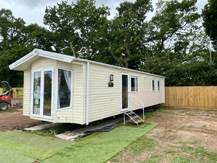 2 Bedroom Park Home For Sale In The Oaks Holiday Park, Chapel Road, Bucklesham, IP10