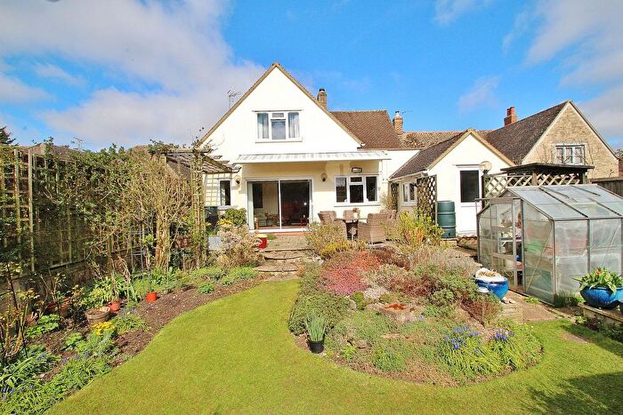 4 Bedroom Detached House For Sale In Lower End, Leafield, OX29