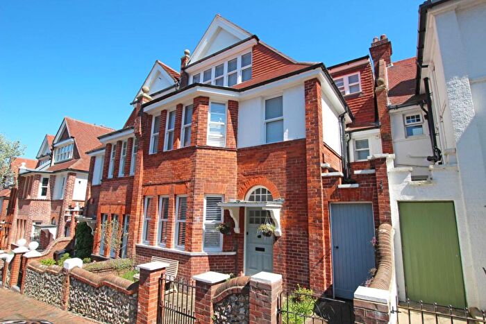 6 Bedroom Semi-Detached House For Sale In South Cliff Avenue, Eastbourne, BN20