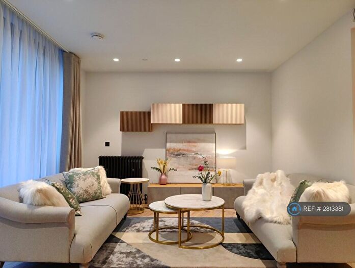 2 Bedroom Flat To Rent In Switch House East Battersea Power Station, London, SW11