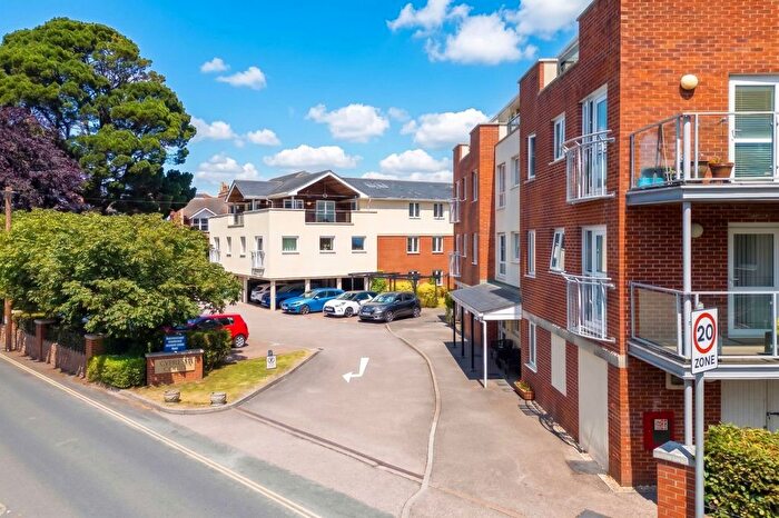 1 Bedroom Property For Sale In Cypress Court, Fisher Street, Paignton, TQ4