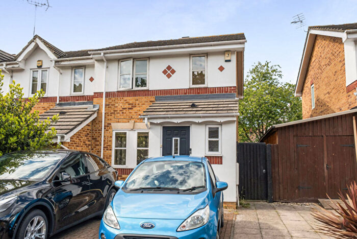 3 Bedroom House For Sale In Richard House Drive, Beckton, London, E16