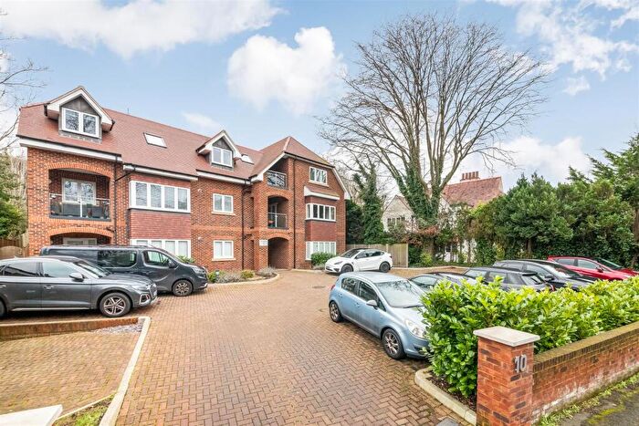 2 Bedroom Apartment To Rent In Greenwood Court, Foxley Lane, Purley, CR8