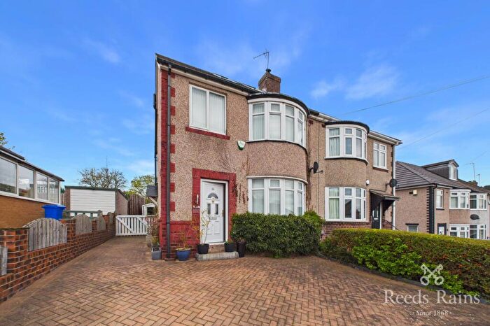 4 Bedroom Semi-Detached House For Sale In The Grove, Wharncliffe Side, Sheffield, South Yorkshire, S35