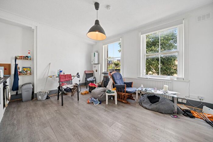 4 Bedroom Flat To Rent In Parkfield Road, London, SE14