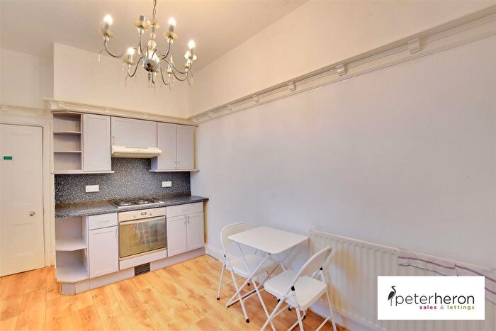 3 Bedroom End Of Terrace House For Sale In Newcastle Road, Fulwell, Sunderland, SR5