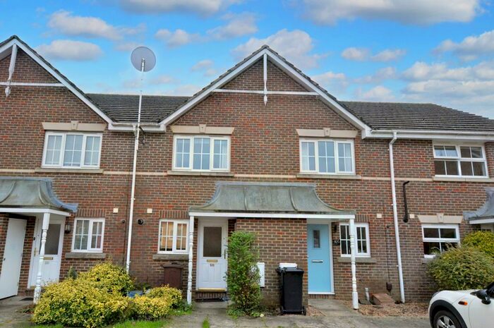 2 Bedroom Terraced House To Rent In Puddingstone Drive, St Albans, AL4