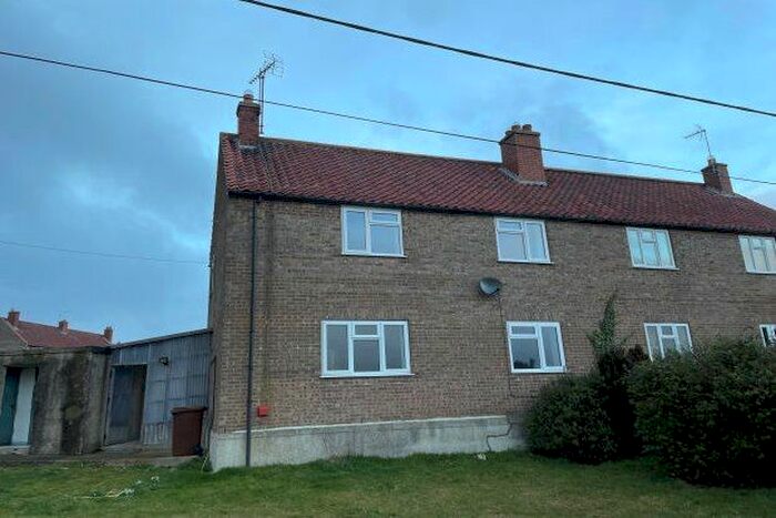 3 Bedroom Semi-Detached House To Rent In The Croft, York, YO62