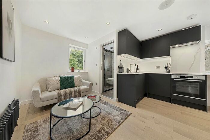 1 Bedroom Flat To Rent In Collingham Road, London, SW5