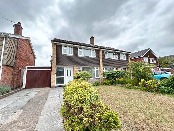 3 Bedroom Semi-Detached House For Sale In Easedale Drive, Southport, Merseyside, PR8