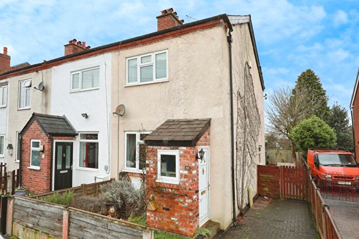 2 Bedroom Character Property For Sale In School Lane, Lostock Gralam, Northwich, CW9