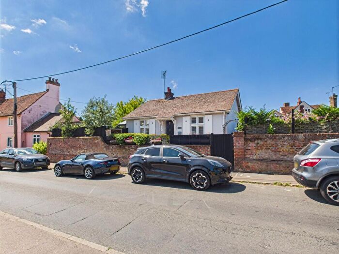 2 Bedroom Detached Bungalow For Sale In Maldon Road, Kelvedon, Colchester, CO5