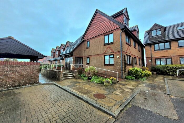 1 Bedroom Flat To Rent In - Elmer Road, Bognor Regis, PO22