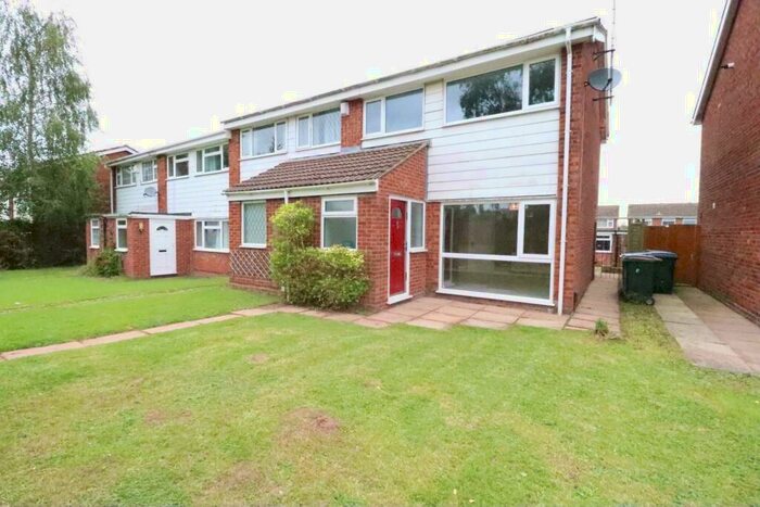 3 Bedroom Semi-Detached House To Rent In Frampton Walk, Coventry, CV2