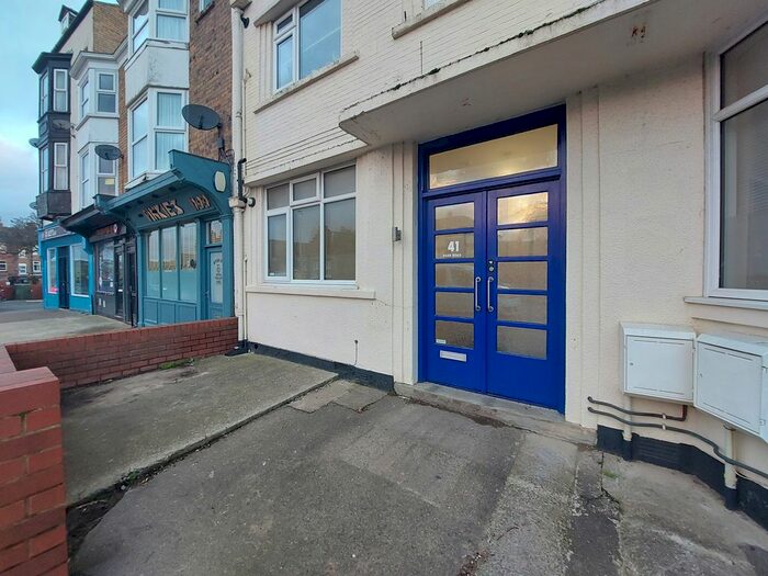 2 Bedroom Flat To Rent In Dean Road, Scarborough, YO12