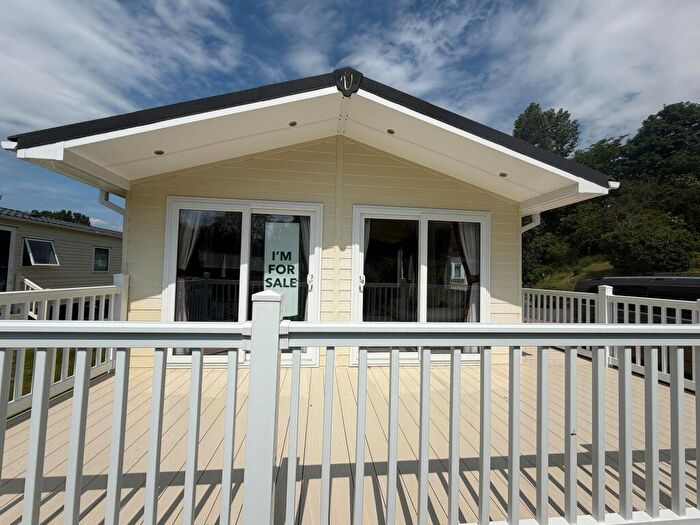 2 Bedroom Lodge For Sale In Yorkshire Dales Country & Leisure Park, Harmby Rd, Harmby, Leyburn, DL8