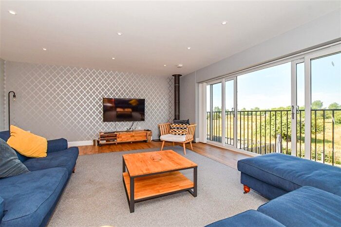 4 Bedroom Detached House For Sale In Prime View, New Romney, Kent, TN28