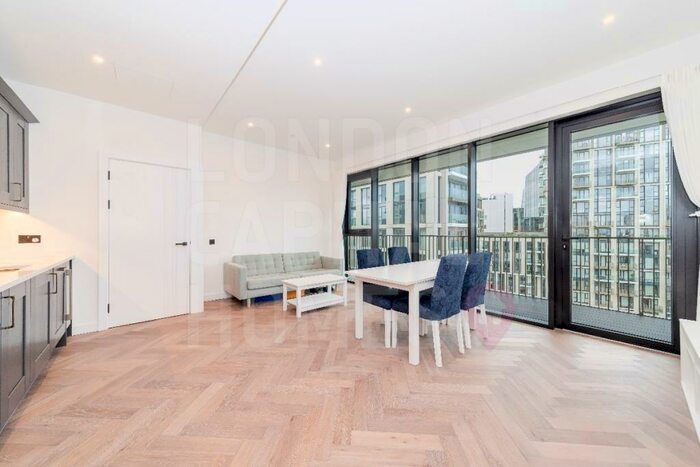 2 Bedroom Apartment To Rent In Merino Gardens, London, E1W