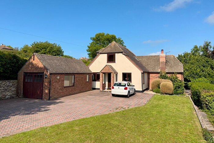 4 Bedroom Detached House For Sale In Haycrafts Lane, Nr Langton Matravers, BH19