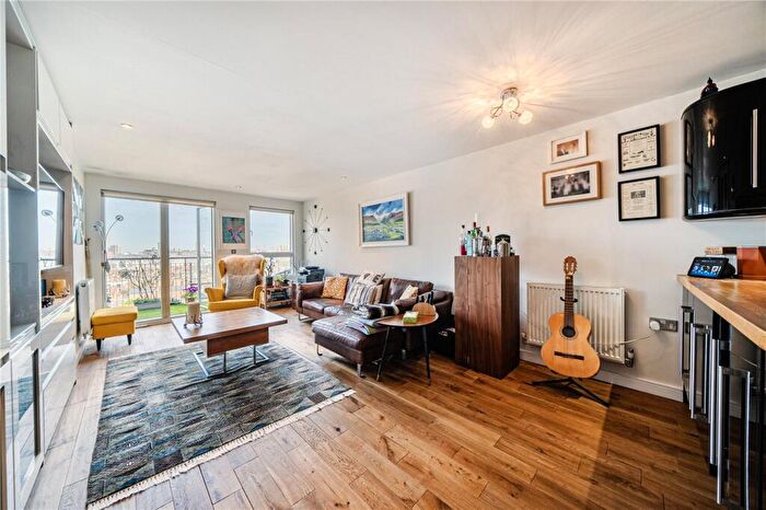 2 Bedroom Apartment For Sale In Seren Park Gardens, Blackheath, London, SE3