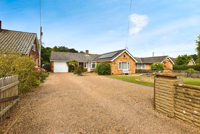 3 Bedroom Detached Bungalow For Sale In Cromer Road, Overstrand, NR27