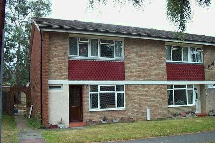 6 Bedroom End Of Terrace House To Rent In Linden Court, Englefield Green, Egham, TW20