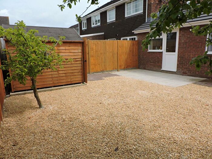 2 Bedroom End Of Terrace House To Rent In Langstone Walk, Fareham, PO14