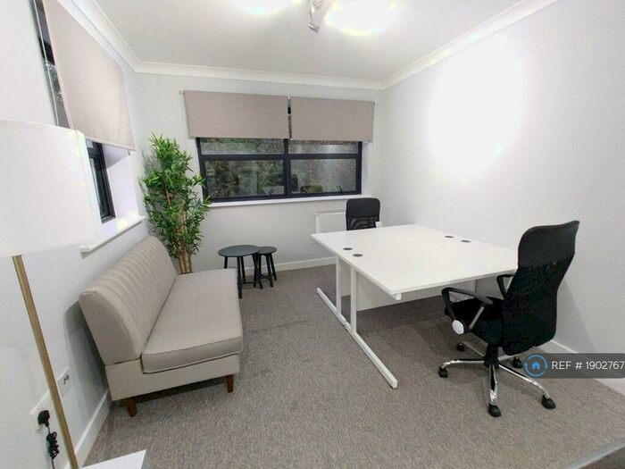 Studio To Rent In Deans Lane, Edgware, HA8