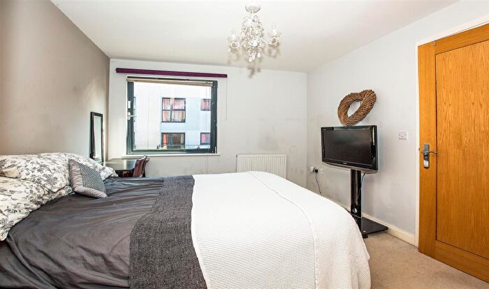 2 Bedroom Apartment To Rent In St Margarets Court, Maritime Quarter, Swansea, SA1