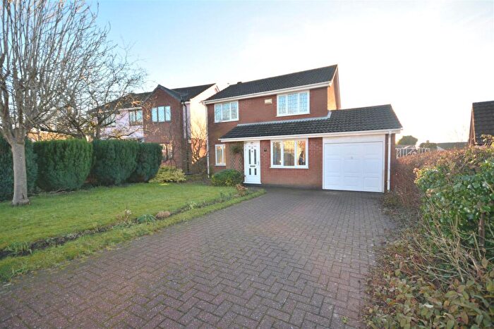 4 Bedroom Detached House To Rent In Caversfield Close, Littleover, Derby, DE23
