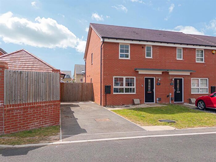3 Bedroom Semi-Detached House For Sale In Cicely Grove, Melksham, SN12