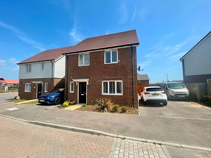 4 Bedroom Property To Rent In Lynx Street, Margate, CT9