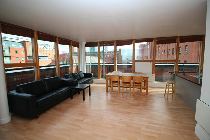 2 Bedroom Apartment To Rent In Lockes Yard, Great Marlborough Street, Manchester, M1