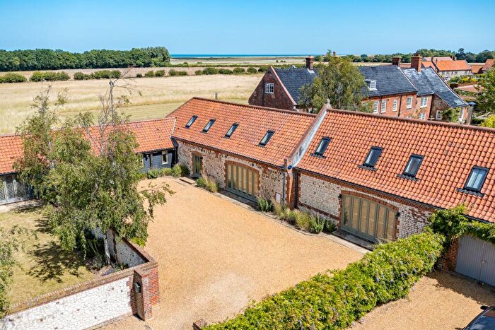 4 Bedroom Barn Conversion For Sale In Main Road, Titchwell, Norfolk, PE31