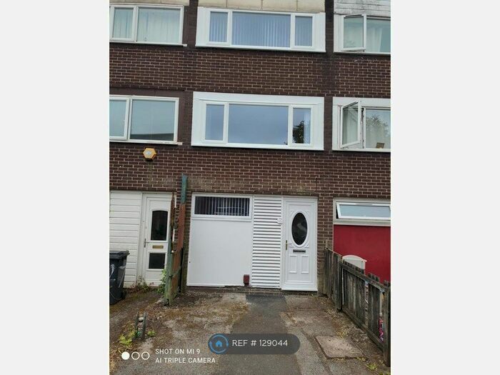 4 Bedroom Terraced House To Rent In Handforth Lane, Halton Lodge, Runcorn, WA7