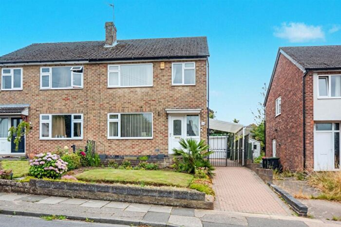 3 Bedroom Semi-Detached House For Sale In Halls Road, Stapleford, Nottingham, NG9