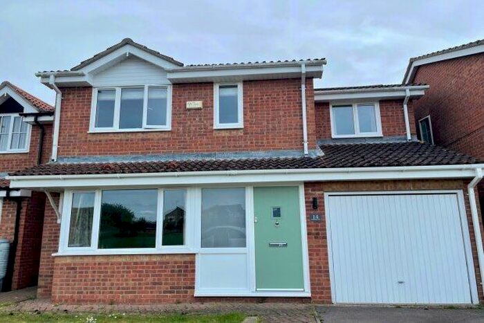 4 Bedroom Property To Rent In Sandringham Way, Peterborough, PE6