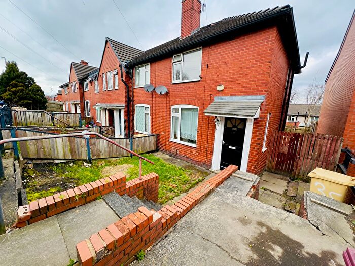 2 Bedroom Semi Detached House To Rent In Hibernia Street, Deane, Bolton, BL3