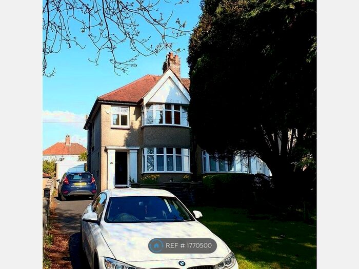 3 Bedroom Semi-Detached House To Rent In Glan Yr Afon Road, Sketty, Swansea, SA2