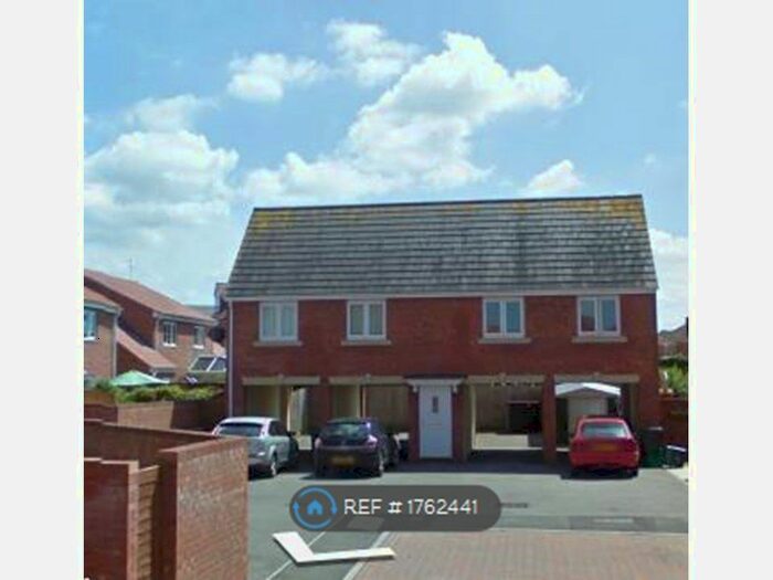 2 Bedroom Flat To Rent In Griffen Close, Bridgwater, TA6