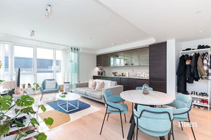 2 Bedroom Apartment For Sale In The Waterson Building, Long Street, Shoreditch, E2 - Photo 4