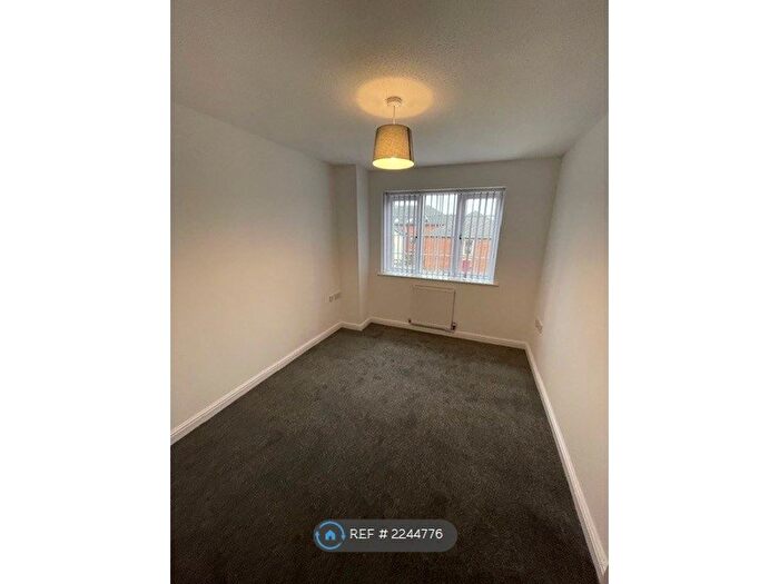 4 Bedroom Terraced House To Rent In Patrick Street Mews, Grimsby, DN32