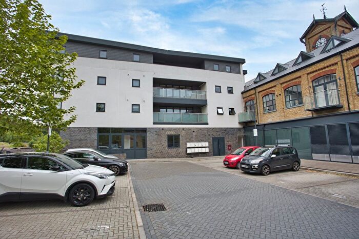 2 Bedroom Flat To Rent In Crabble Hill, Dover, Kent, CT17