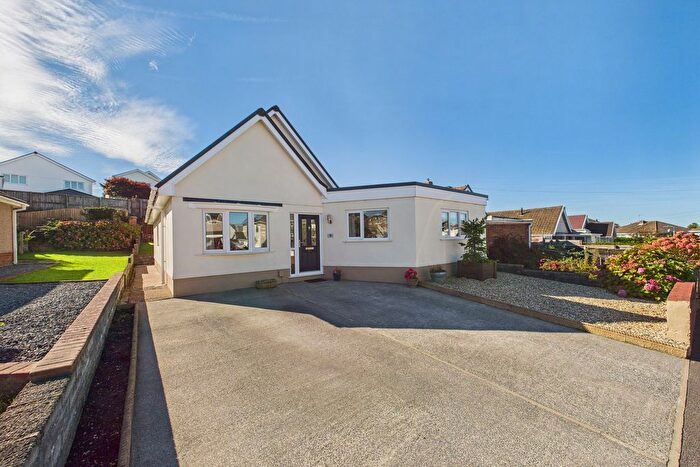 4 Bedroom Detached House For Sale In Loughor, Swansea, SA4