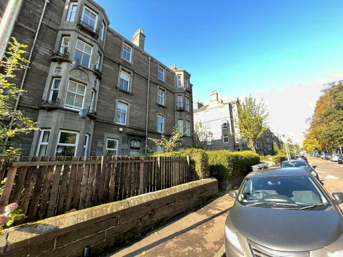 2 Bedroom Flat To Rent In Baxter Park Terrace, Dundee, DD4