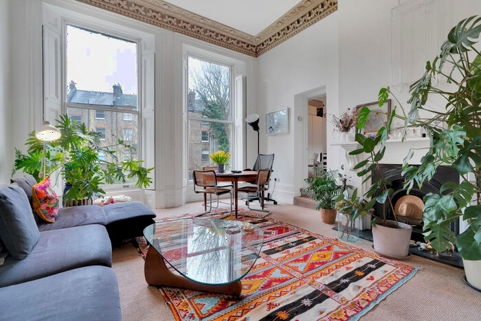 2 Bedroom Apartment To Rent In Highbury New Park, London, N5