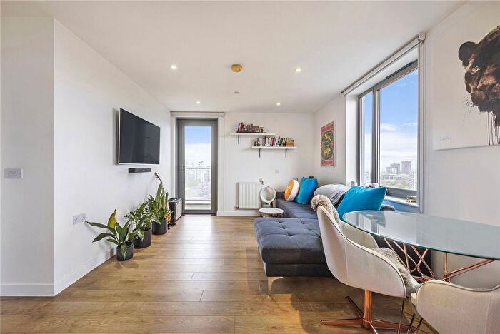 1 Bedroom Flat To Rent In Moro Apartments, New Festival Avenue, E14